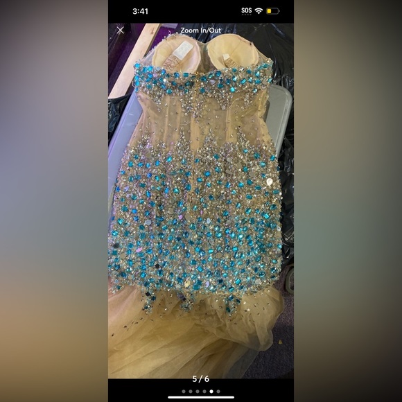 Prom dress - Picture 5 of 6